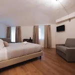 Carlo Felice Boutique Отель 3*
