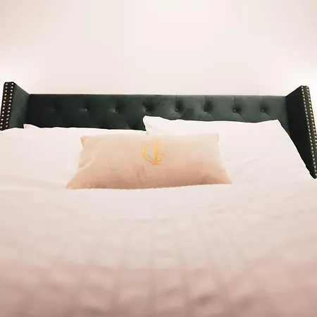 Carlo Felice Boutique