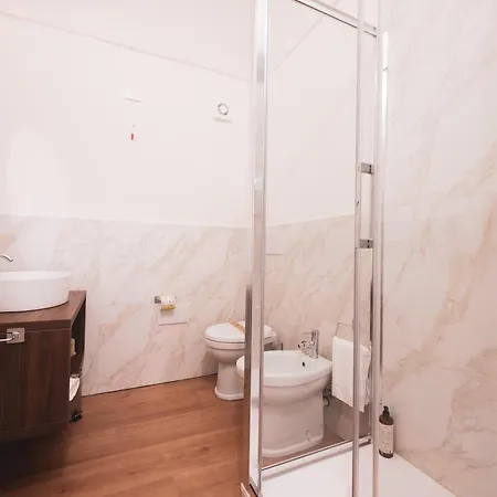 Carlo Felice Boutique 3*