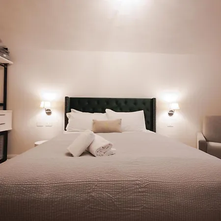 Carlo Felice Boutique Turim