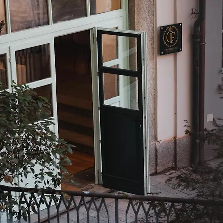 Carlo Felice Boutique فندق
