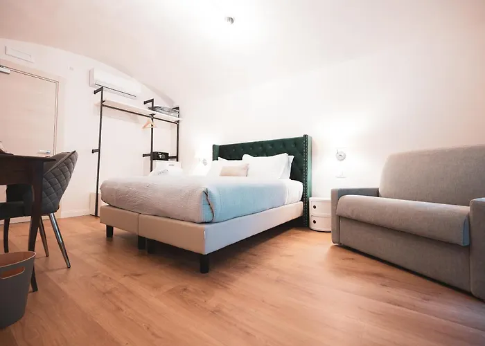 Carlo Felice Boutique Hotel 3*