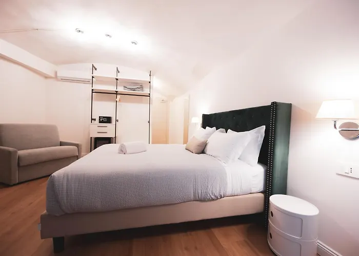 Carlo Felice Boutique Hotel 3*