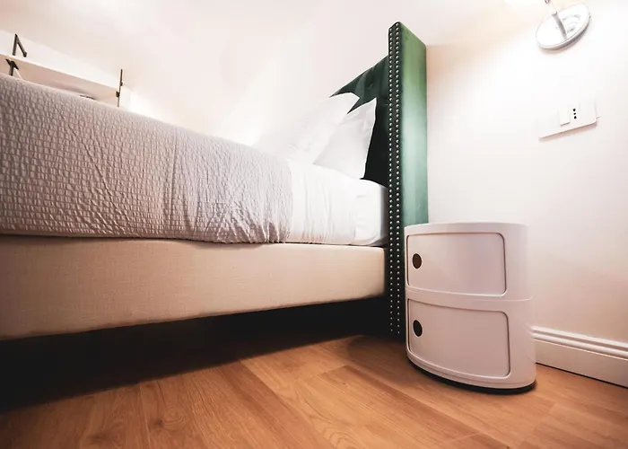 Carlo Felice Boutique 3*