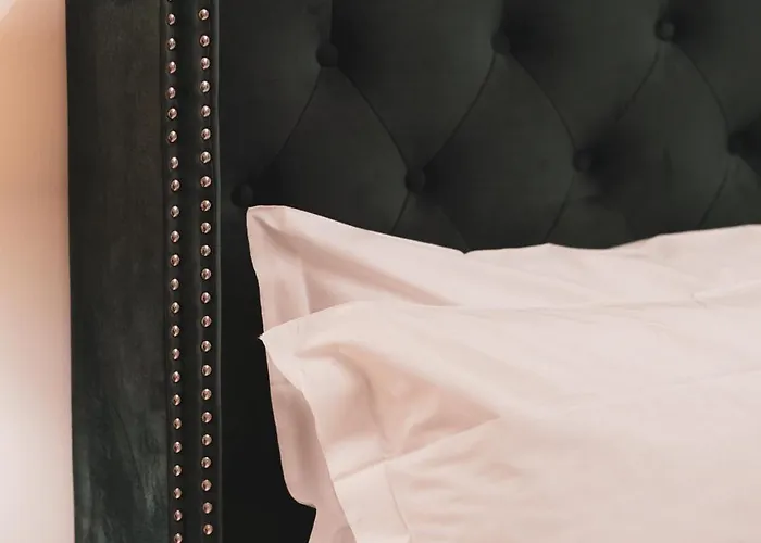 Carlo Felice Boutique 3*