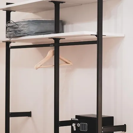 Carlo Felice Boutique 3* Turin