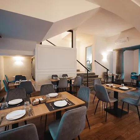 Carlo Felice Boutique 3* Turin